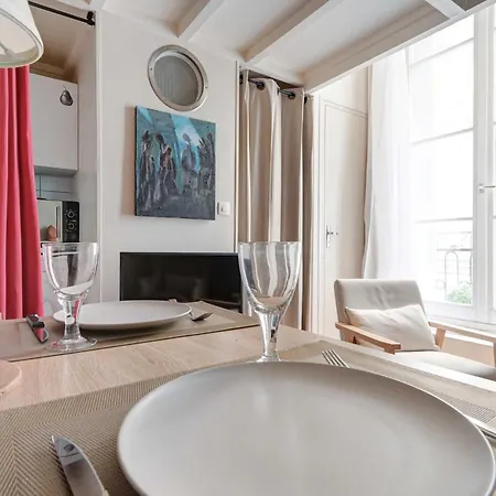 펜션 Charming - 2p - Sentier Montorgueil 파리