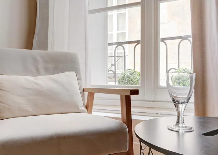 Charming - 2p - Sentier Montorgueil Paris